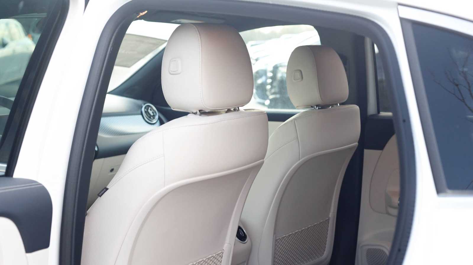 Thumbnail: 2026 Mercedes-Benz GLA - 15