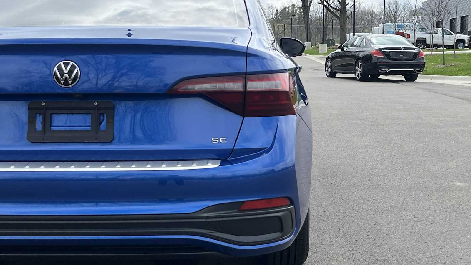 Thumbnail: 2023 Volkswagen Jetta - 19