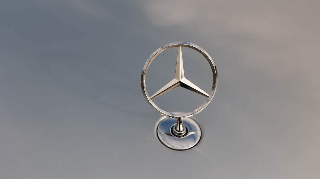 Thumbnail: 2023 Mercedes-Benz S-Class - 13