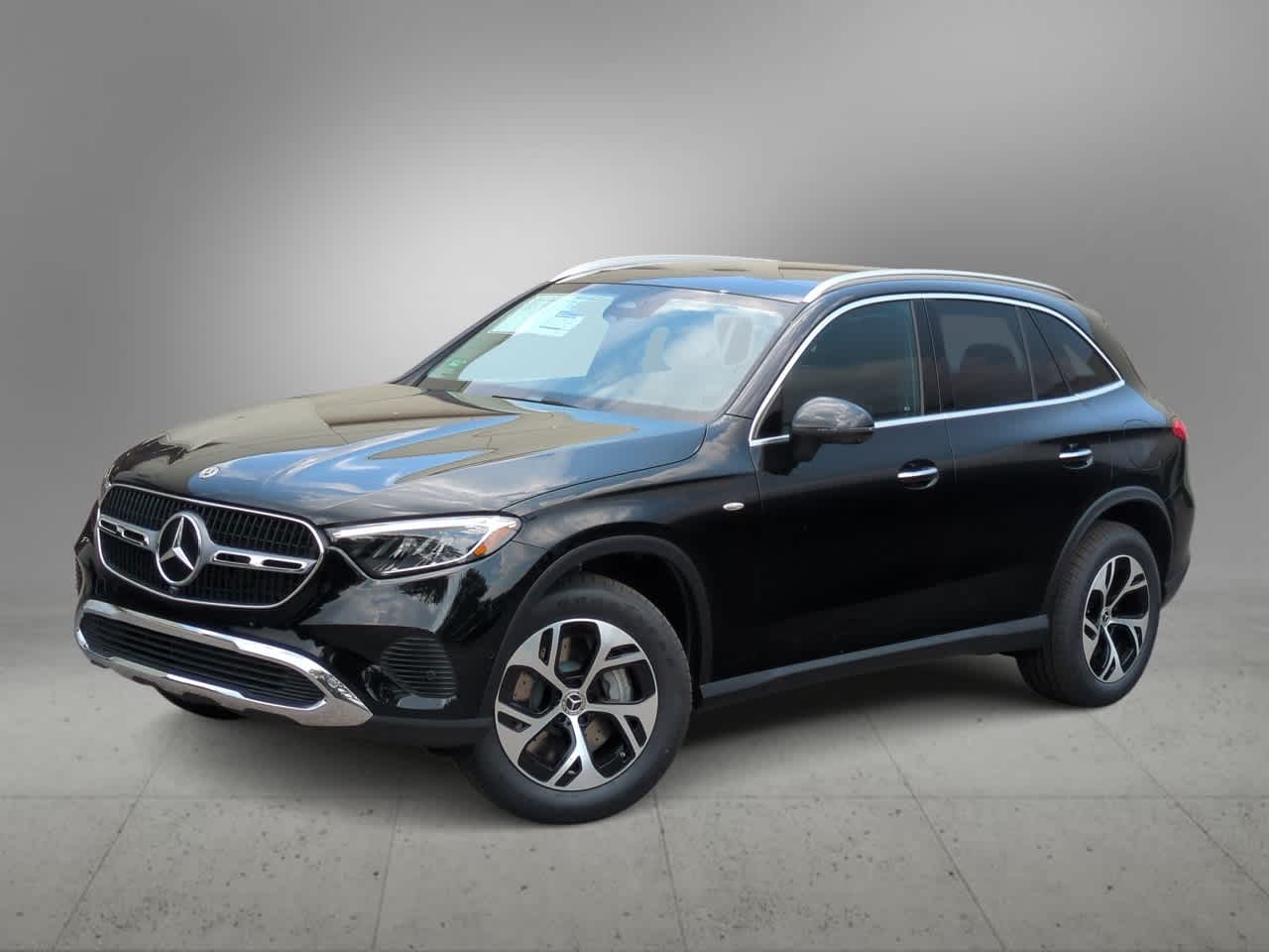 Thumbnail: 2025 Mercedes-Benz GLC - 1