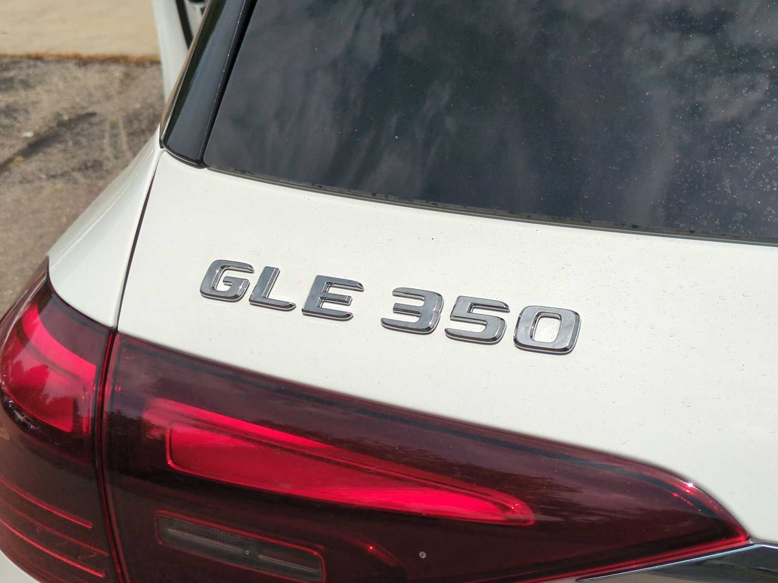 Thumbnail: 2026 Mercedes-Benz GLE - 13