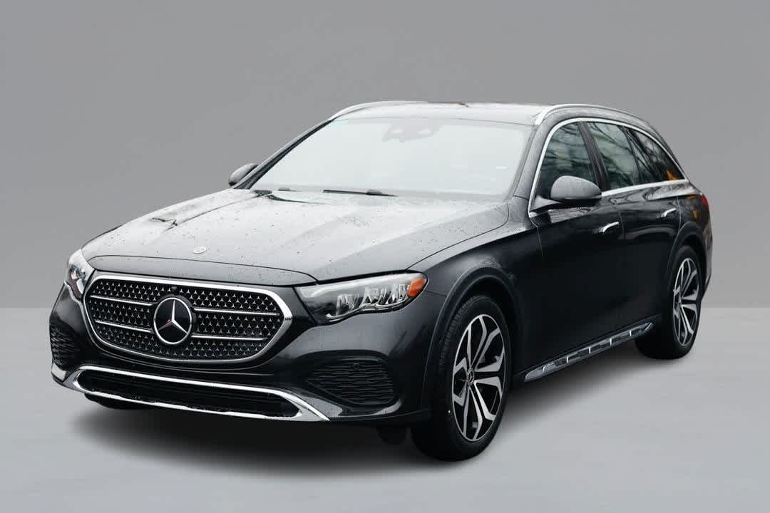 2026 Mercedes-Benz E-Class E450 All-Terrain's photo
