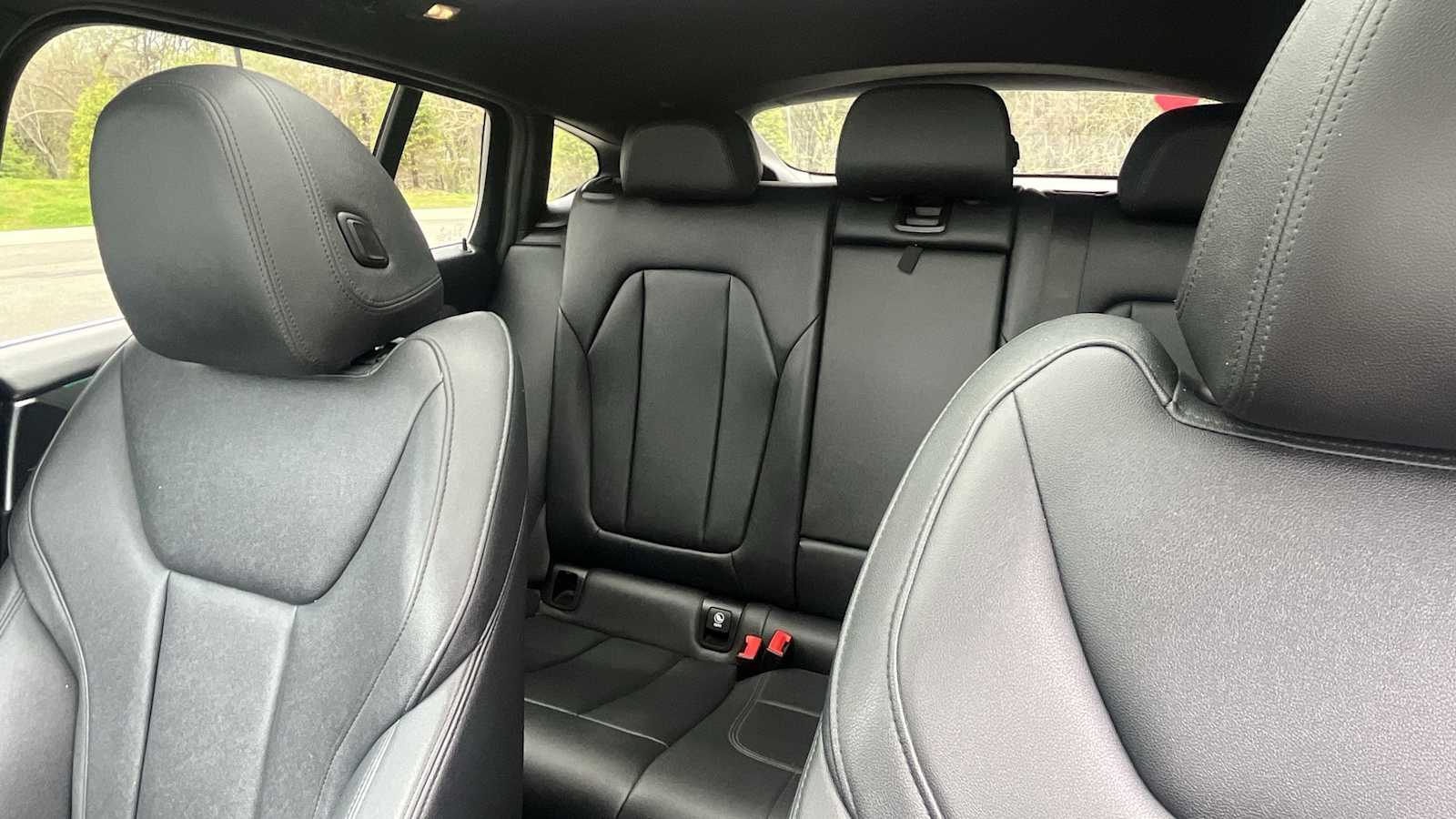 Thumbnail: 2020 BMW X4 - 35