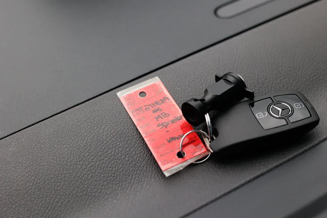 Thumbnail: 2025 Mercedes-Benz Sprinter - 38