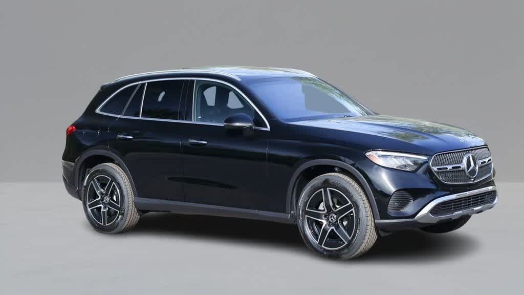 Thumbnail: 2026 Mercedes-Benz GLC - 3