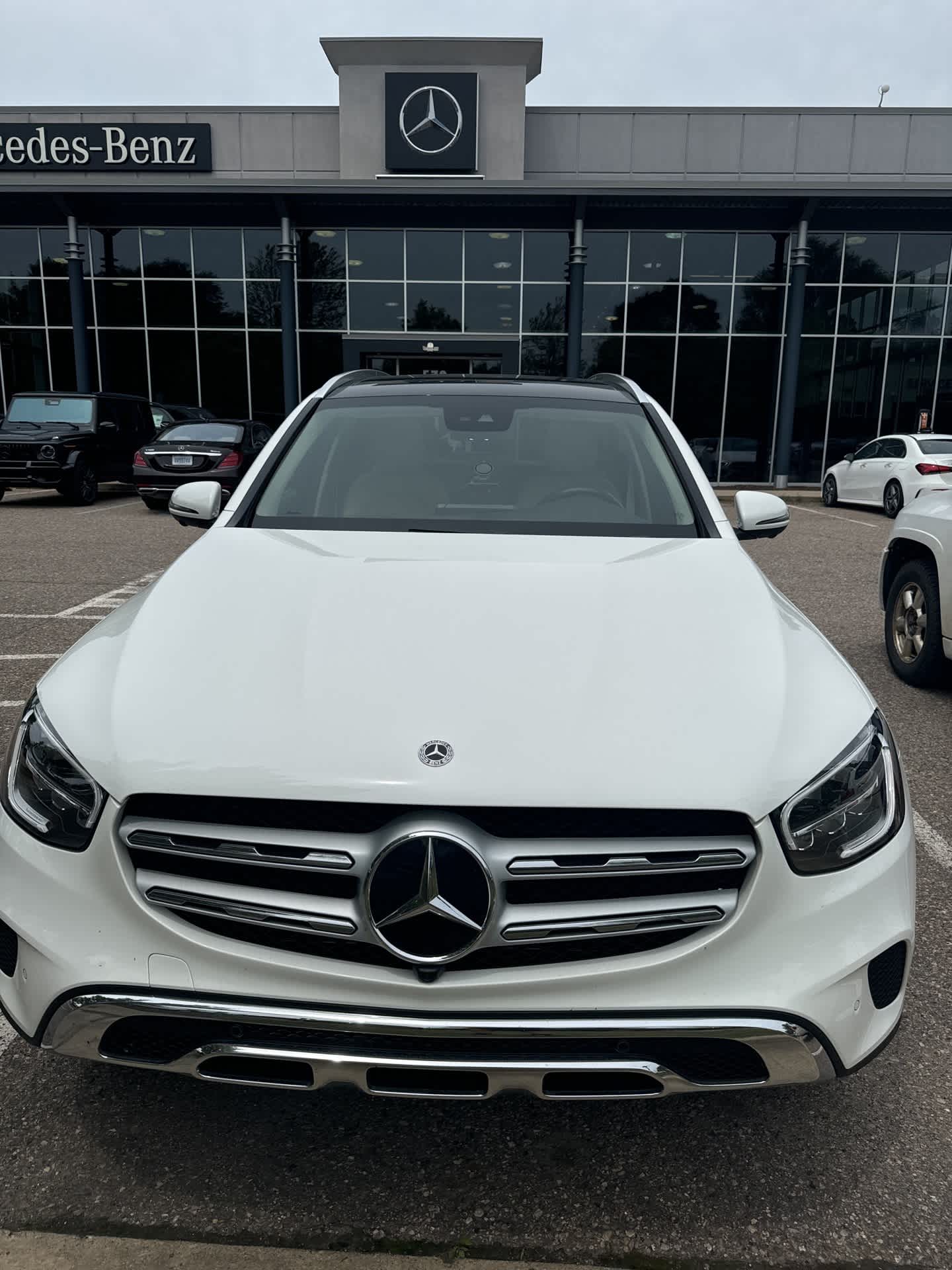Thumbnail: 2022 Mercedes-Benz GLC - 1