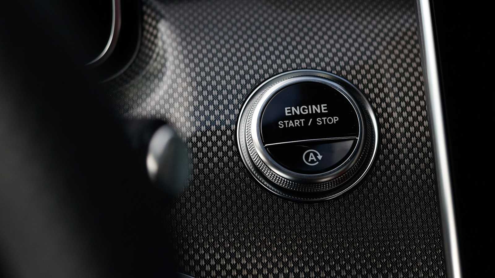 Thumbnail: 2026 Mercedes-Benz CLE - 19