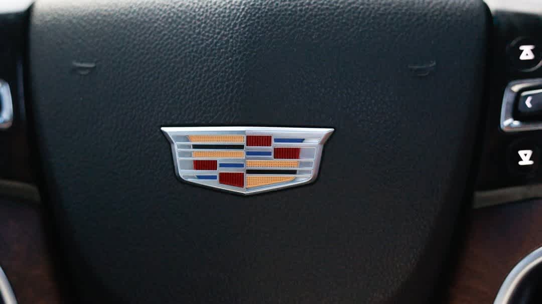 Thumbnail: 2016 Cadillac Escalade - 19