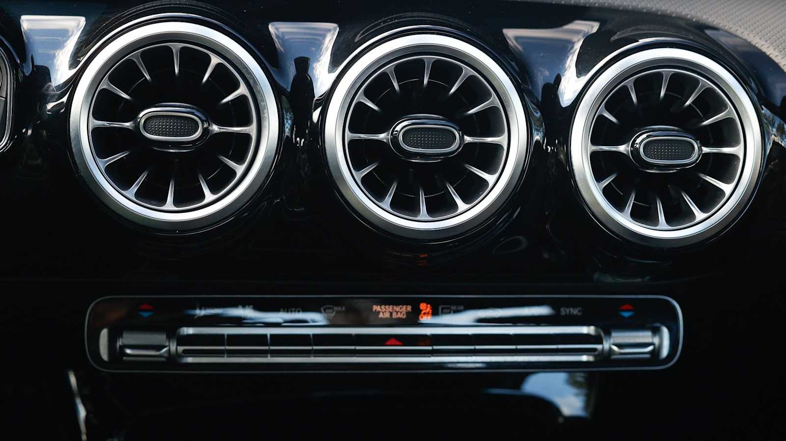 Thumbnail: 2022 Mercedes-Benz A-Class - 23