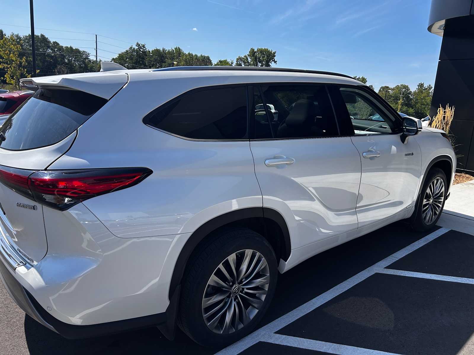 Thumbnail: 2020 Toyota Highlander - 5