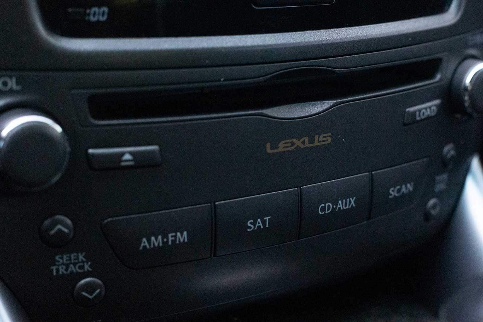 Thumbnail: 2010 Lexus IS - 19