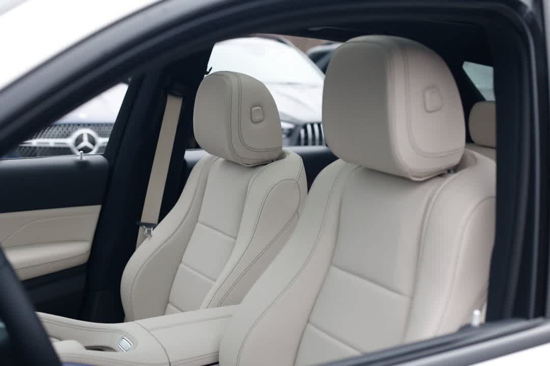 Thumbnail: 2026 Mercedes-Benz GLE - 15