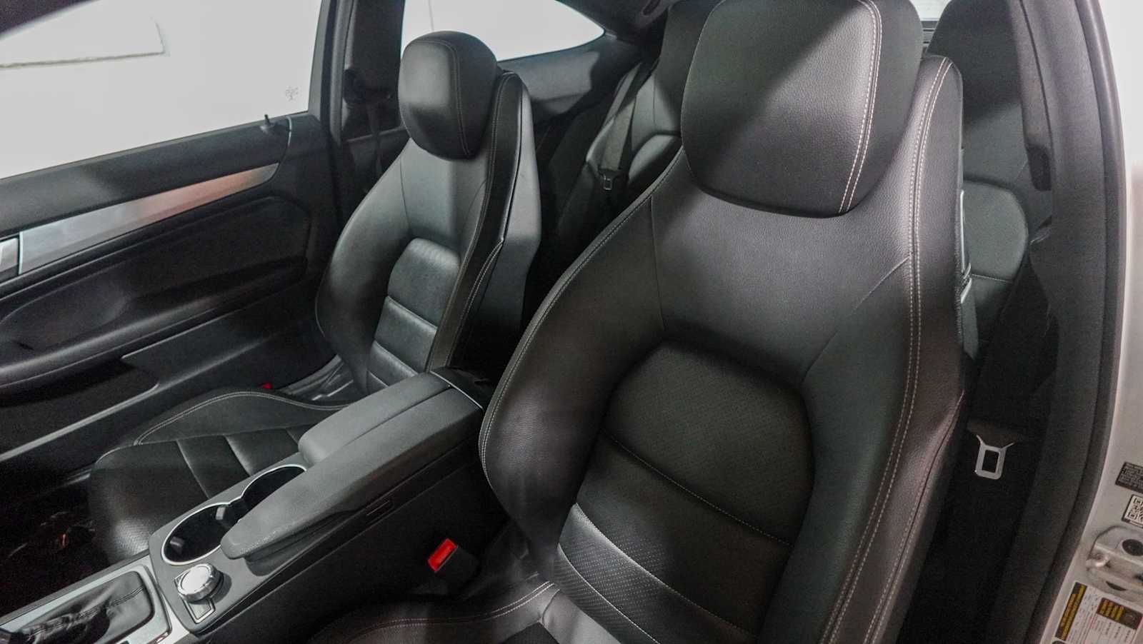 Thumbnail: 2015 Mercedes-Benz C-Class - 18