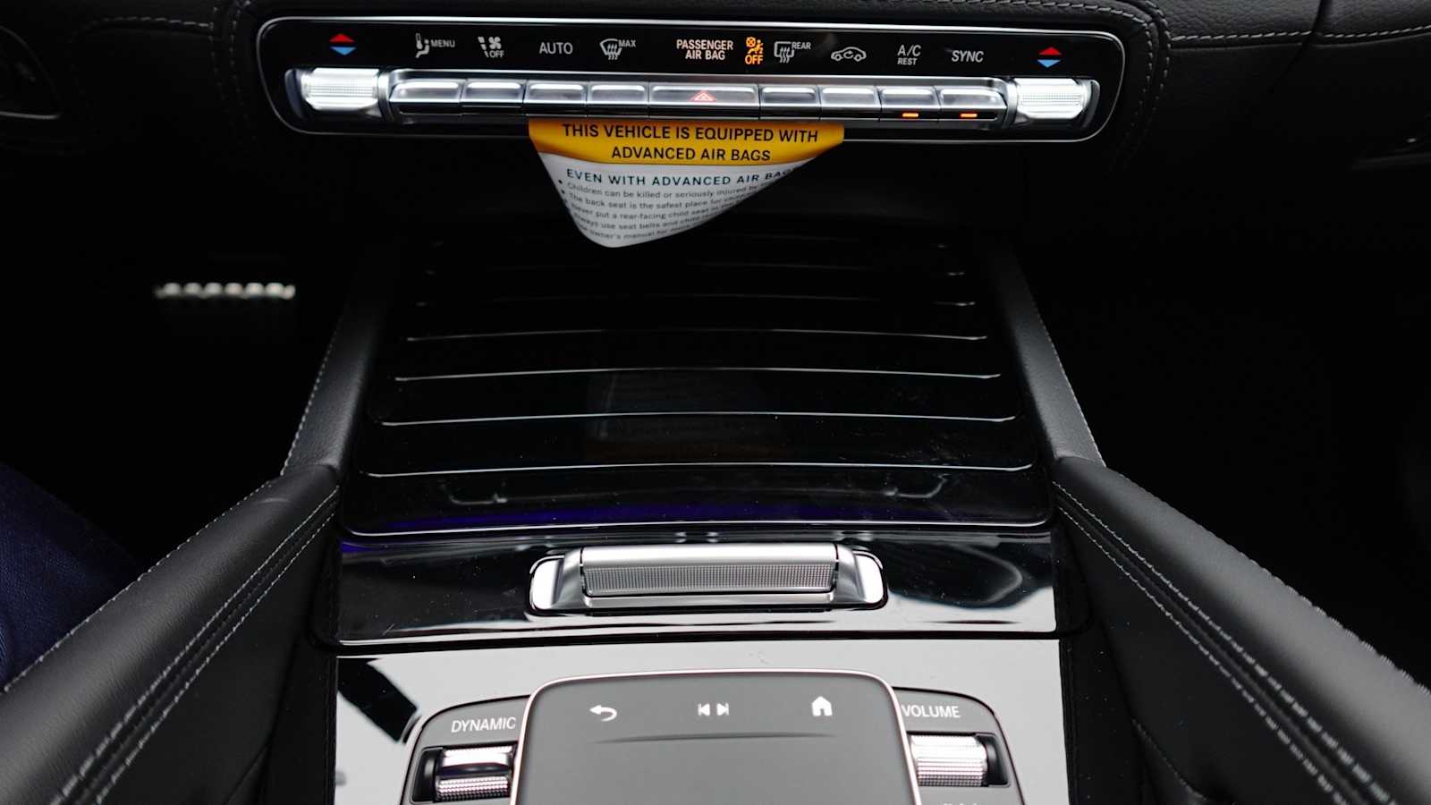 Thumbnail: 2026 Mercedes-Benz GLE - 51