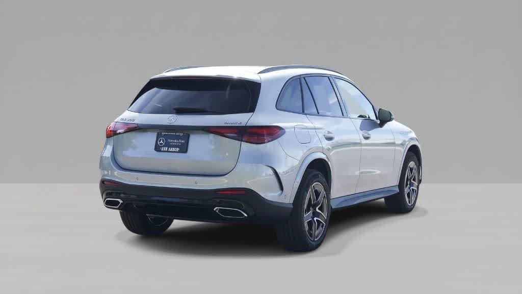 Thumbnail: 2026 Mercedes-Benz GLC - 5