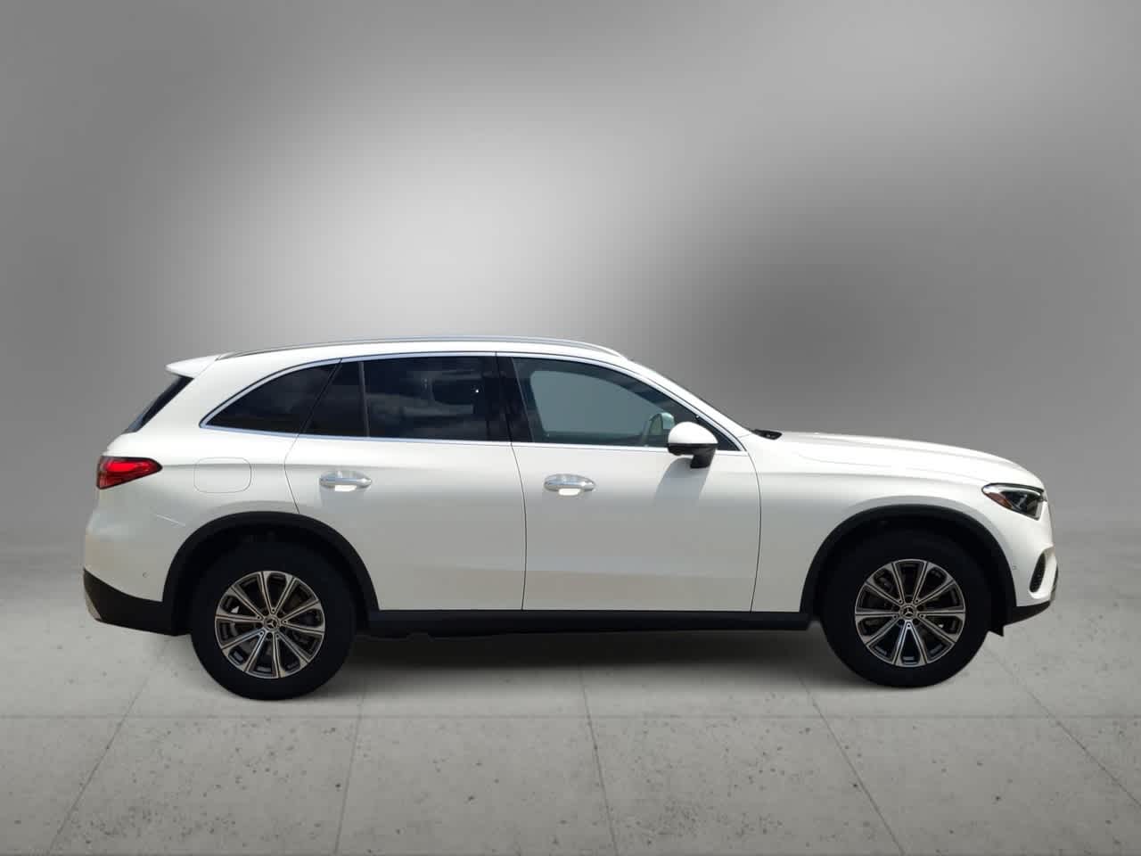 Thumbnail: 2025 Mercedes-Benz GLC - 9