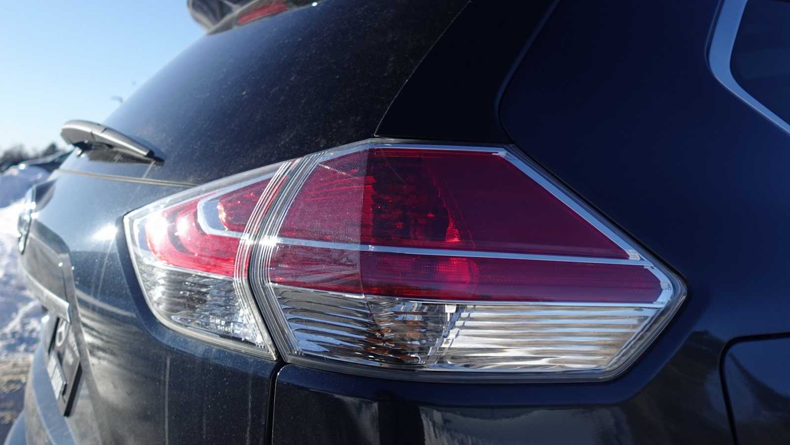 Thumbnail: 2016 Nissan Rogue - 28