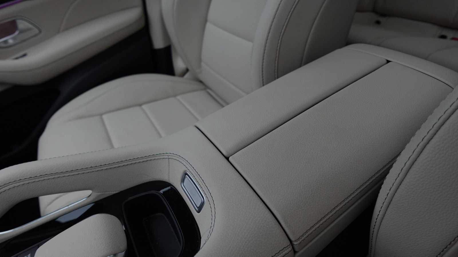 Thumbnail: 2026 Mercedes-Benz GLE - 46