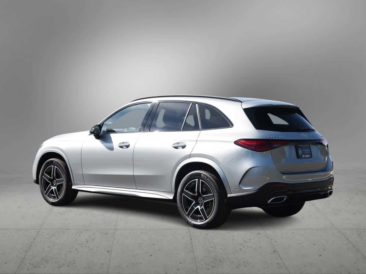 Thumbnail: 2026 Mercedes-Benz GLC - 8