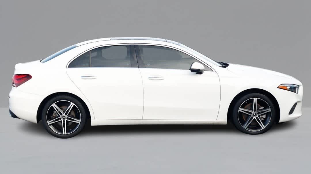 Thumbnail: 2022 Mercedes-Benz A-Class - 4