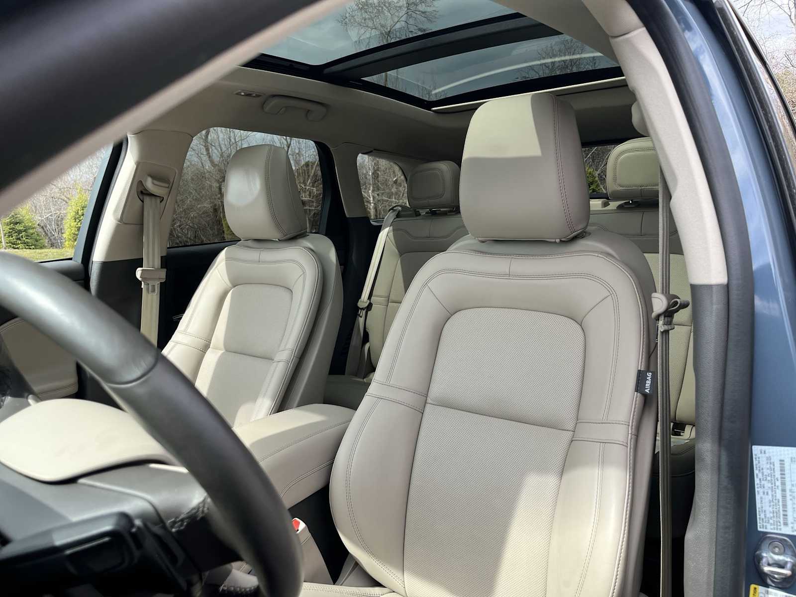 Thumbnail: 2024 Lincoln Corsair - 27