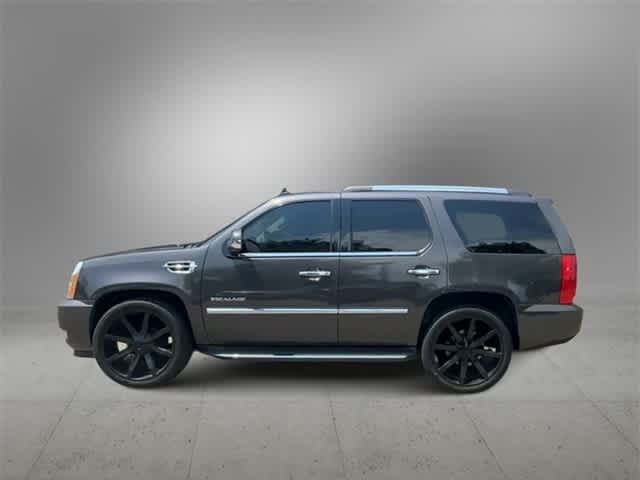 Thumbnail: 2011 Cadillac Escalade - 5