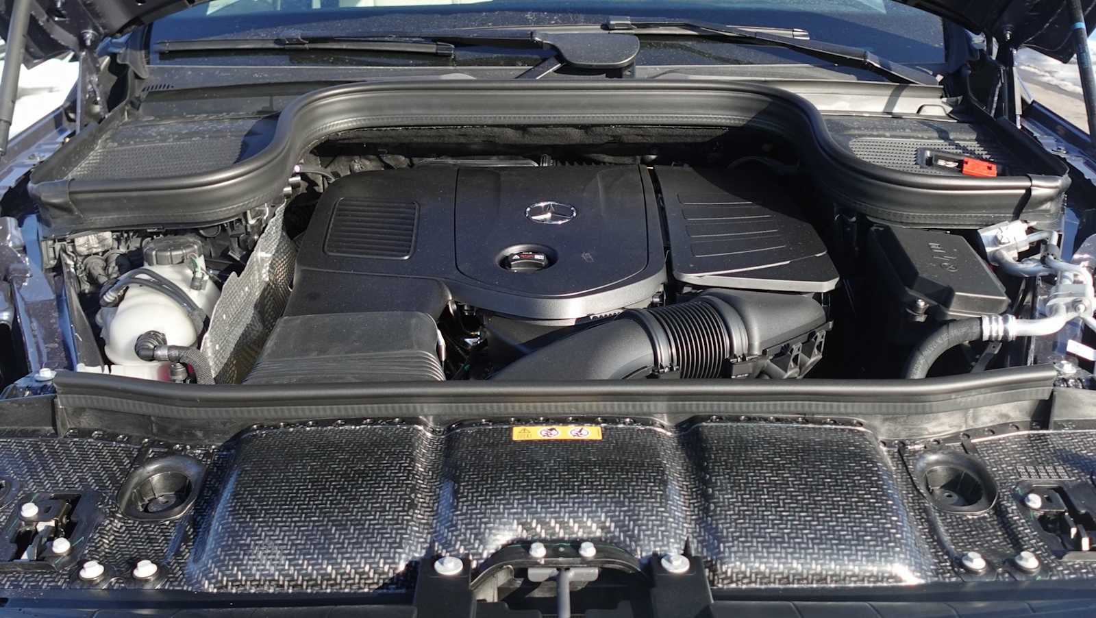 Thumbnail: 2026 Mercedes-Benz GLE - 19