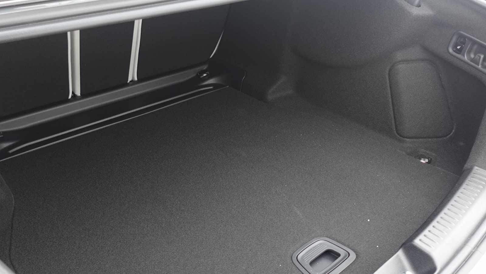 Thumbnail: 2026 Mercedes-Benz E-Class - 19