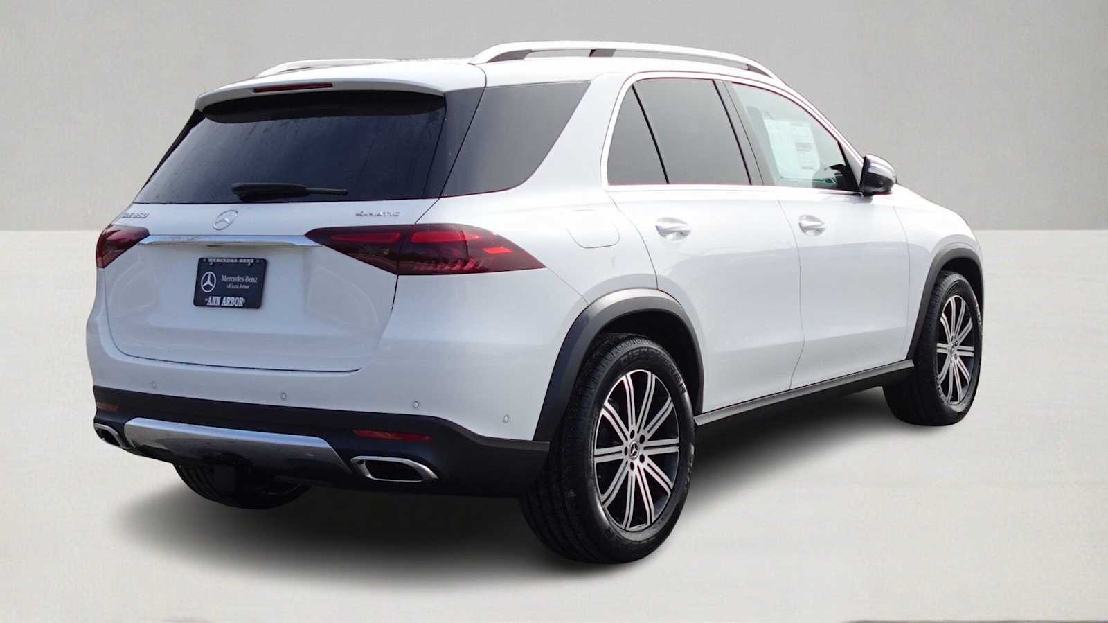 Thumbnail: 2026 Mercedes-Benz GLE - 5