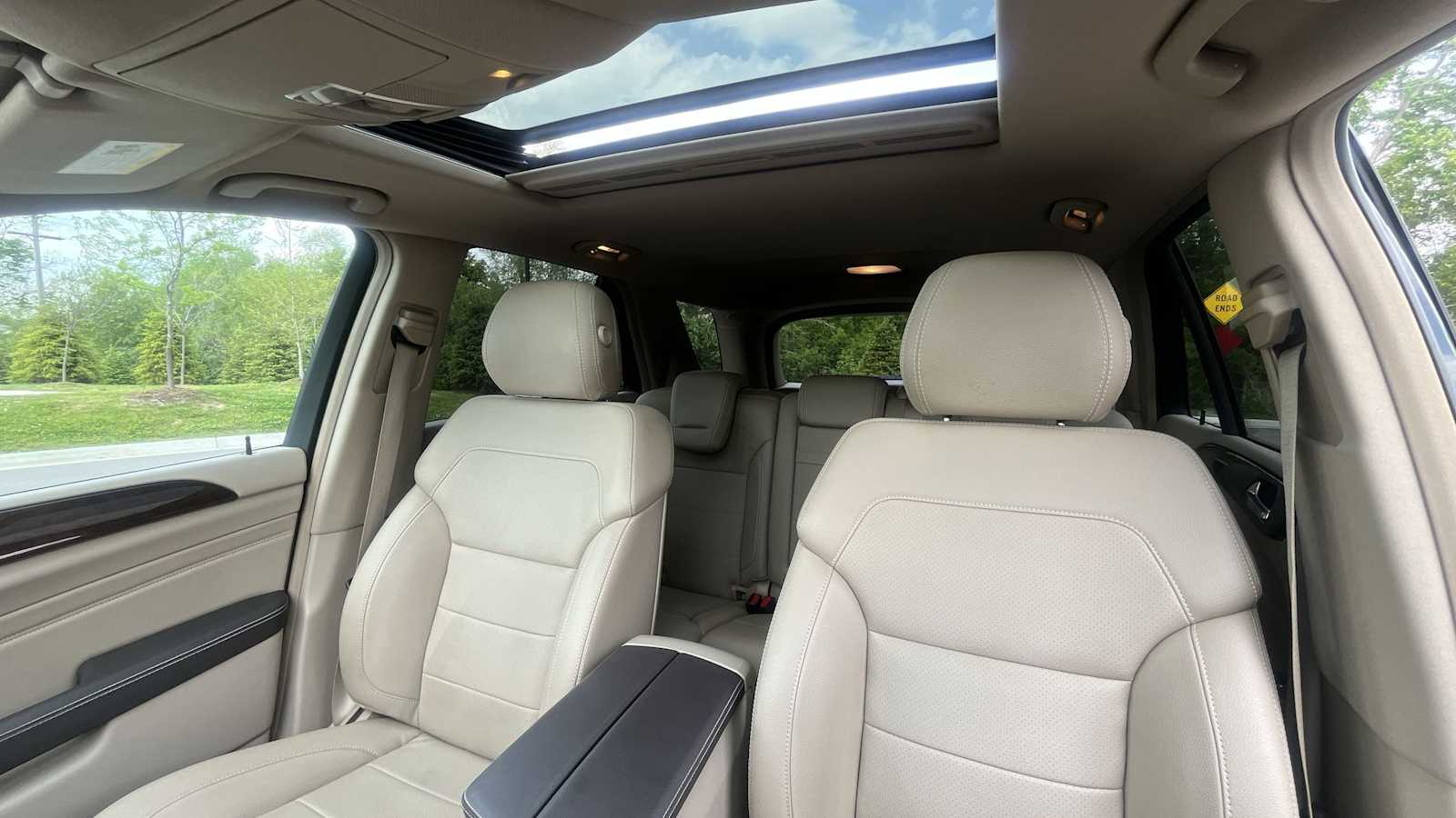 Thumbnail: 2013 Mercedes-Benz M-Class - 10