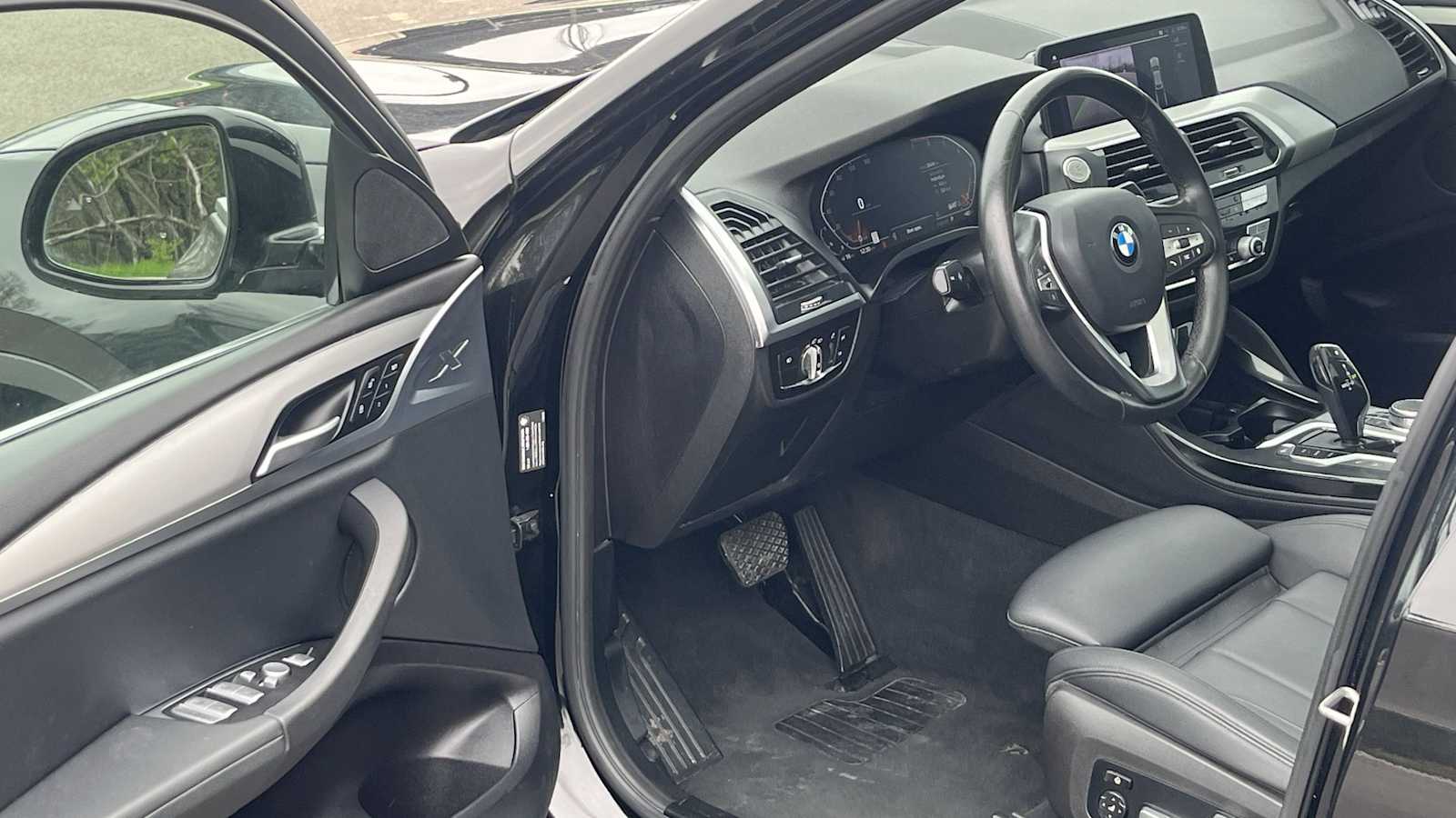 Thumbnail: 2020 BMW X4 - 16