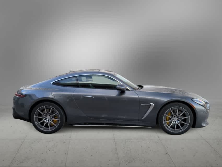 Thumbnail: 2025 Mercedes-Benz AMG GT - 9