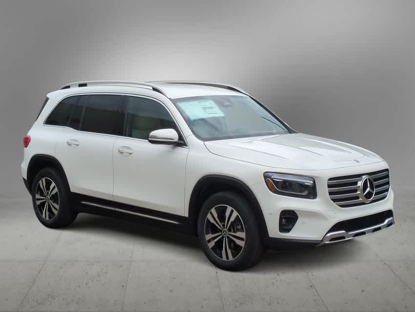 Thumbnail: 2025 Mercedes-Benz GLB - 2