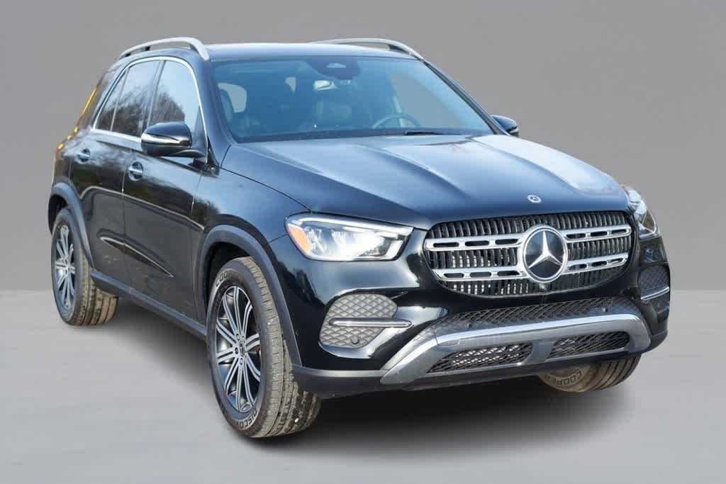 Thumbnail: 2026 Mercedes-Benz GLE - 3