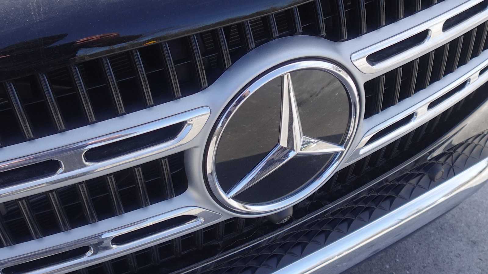 Thumbnail: 2026 Mercedes-Benz GLE - 21