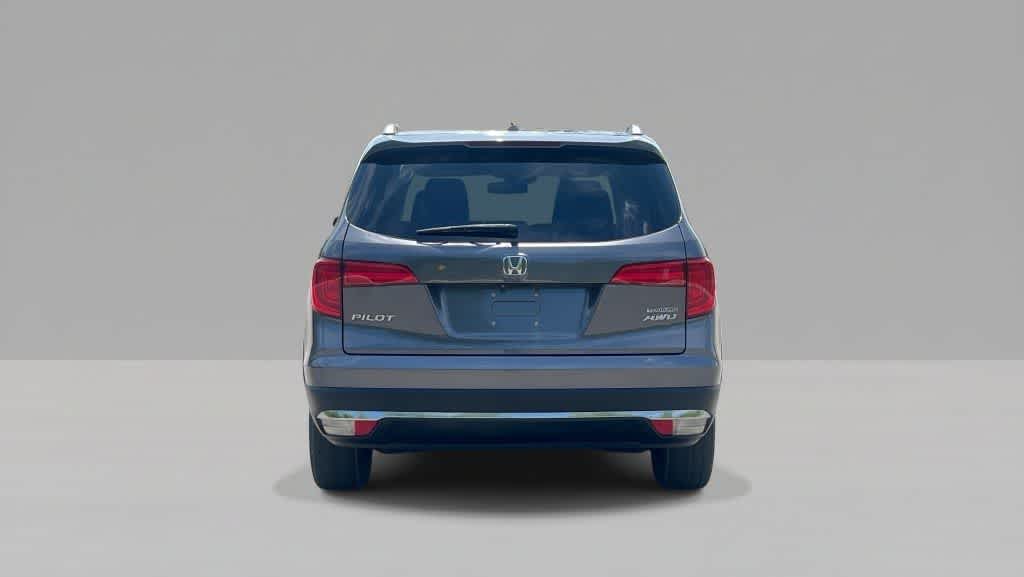 Thumbnail: 2017 Honda Pilot - 7