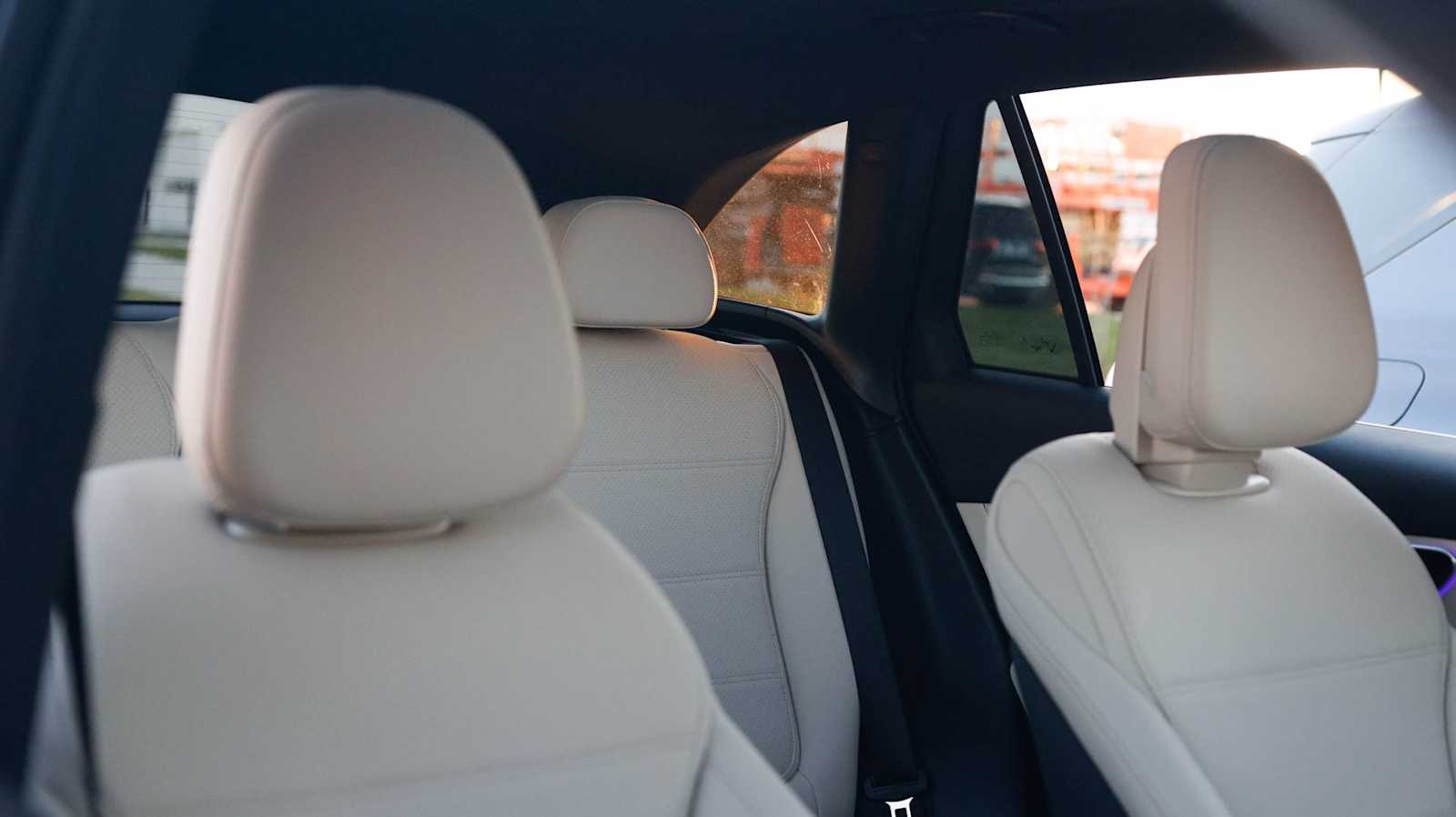 Thumbnail: 2026 Mercedes-Benz GLC - 38