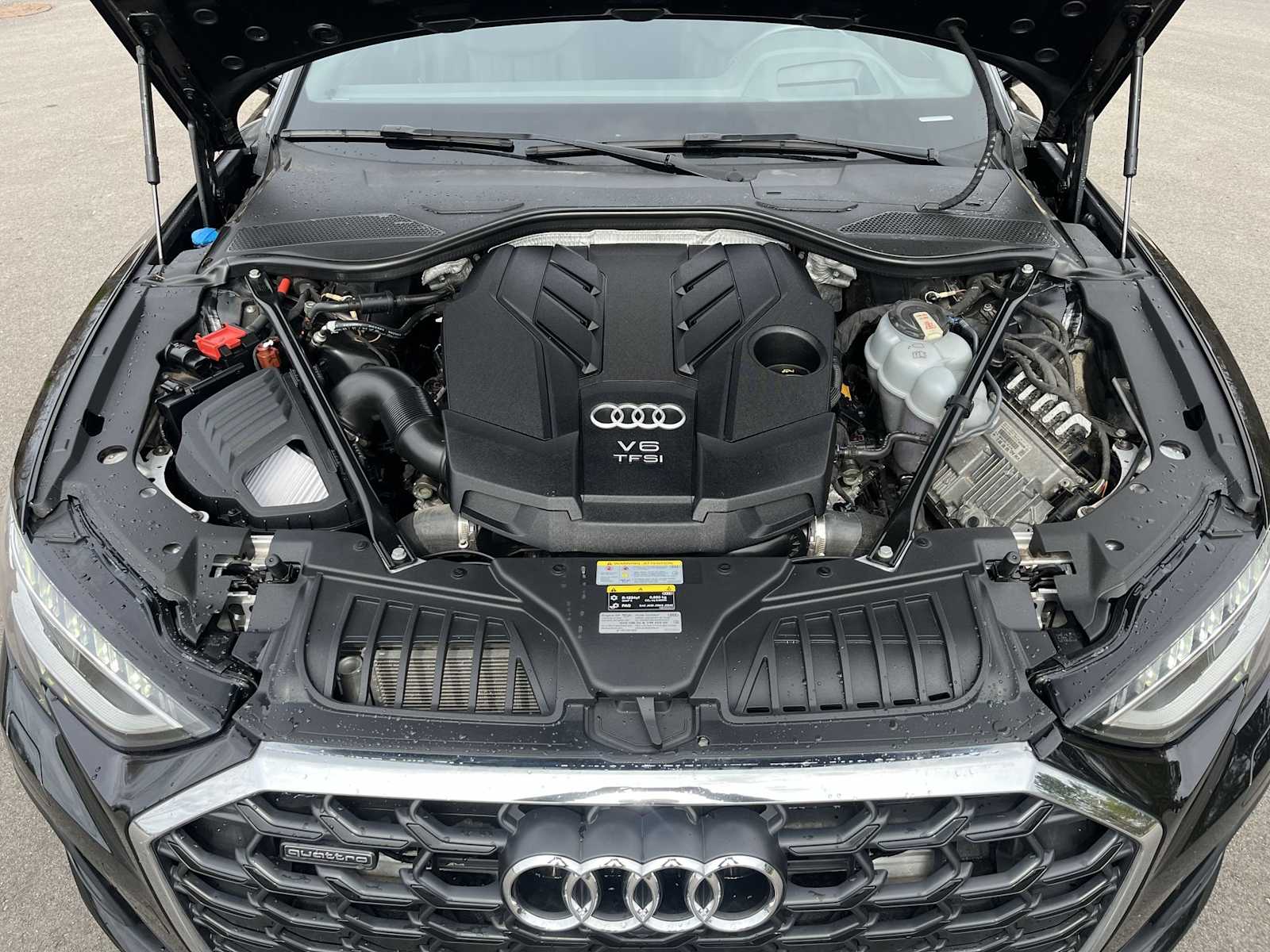 Thumbnail: 2023 Audi A8 - 26