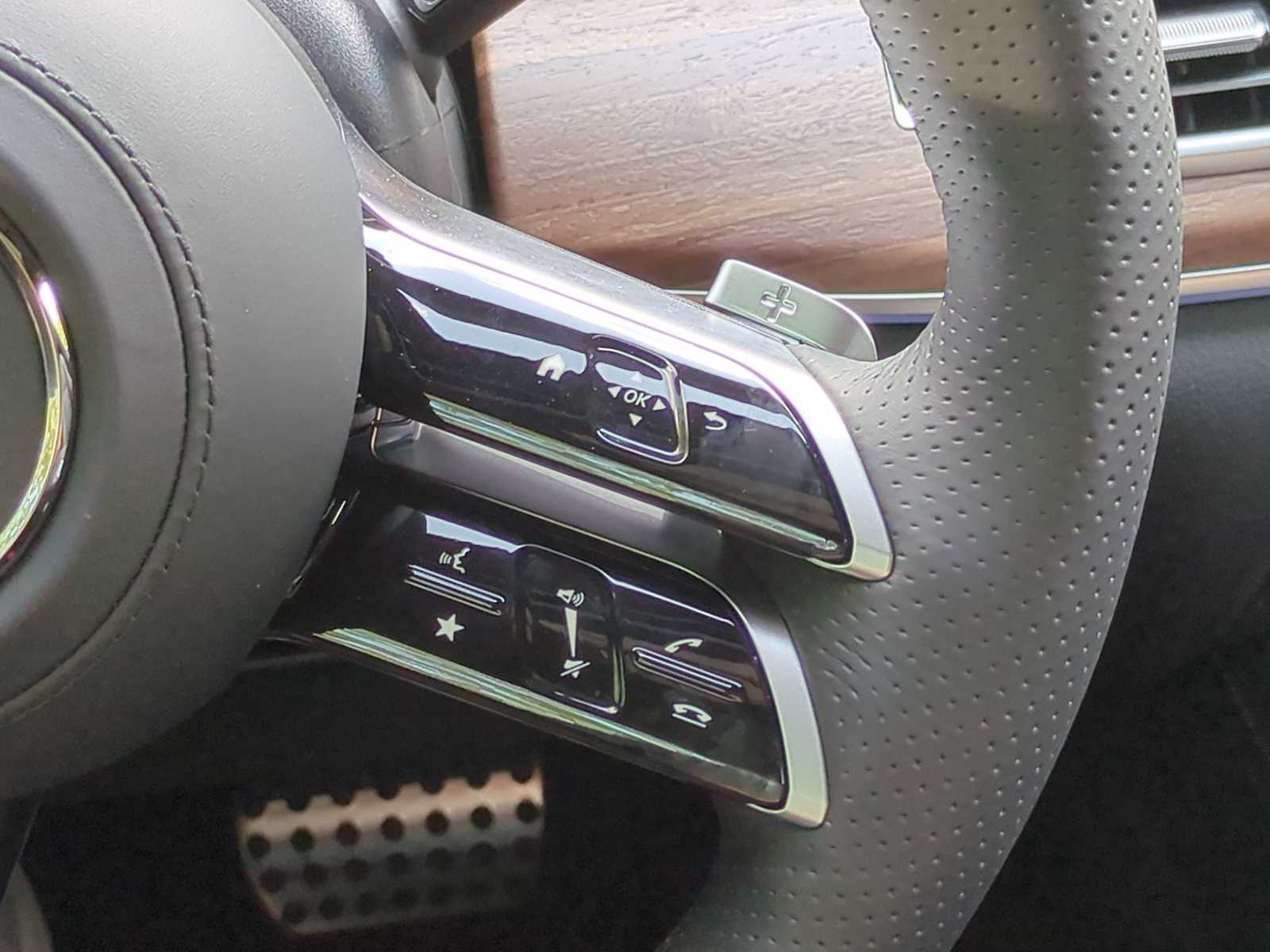 Thumbnail: 2025 Mercedes-Benz GLS - 27