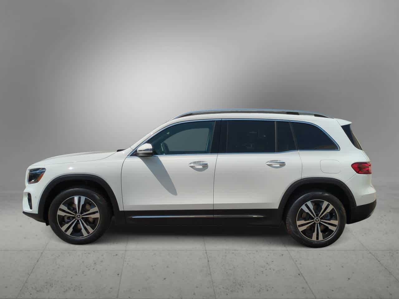 Thumbnail: 2025 Mercedes-Benz GLB - 5