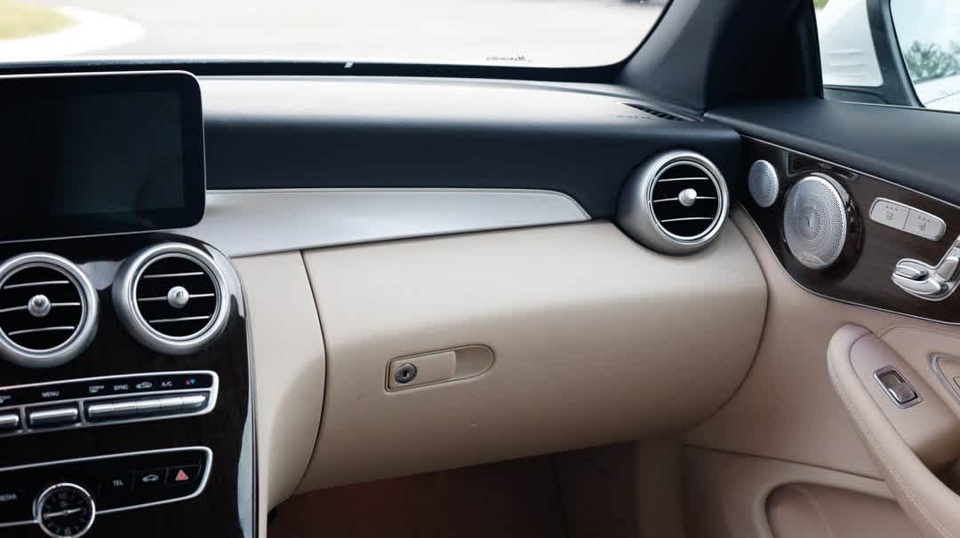 Thumbnail: 2021 Mercedes-Benz C-Class - 26