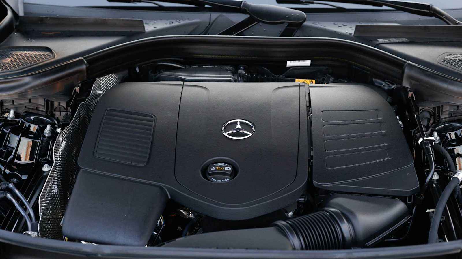 Thumbnail: 2026 Mercedes-Benz GLC - 33