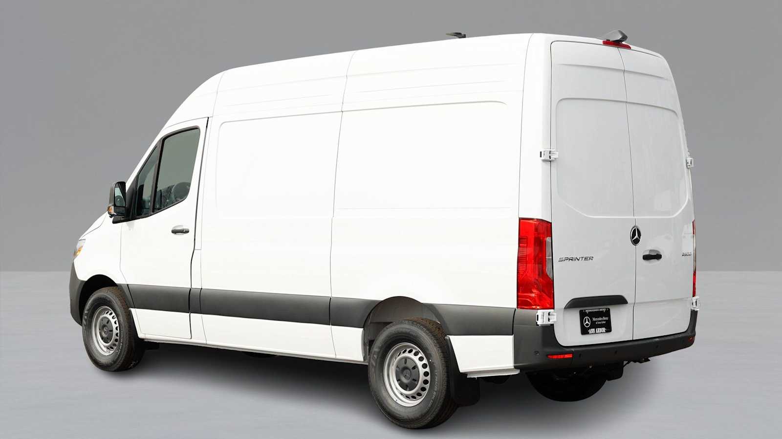 Thumbnail: 2026 Mercedes-Benz Sprinter - 7