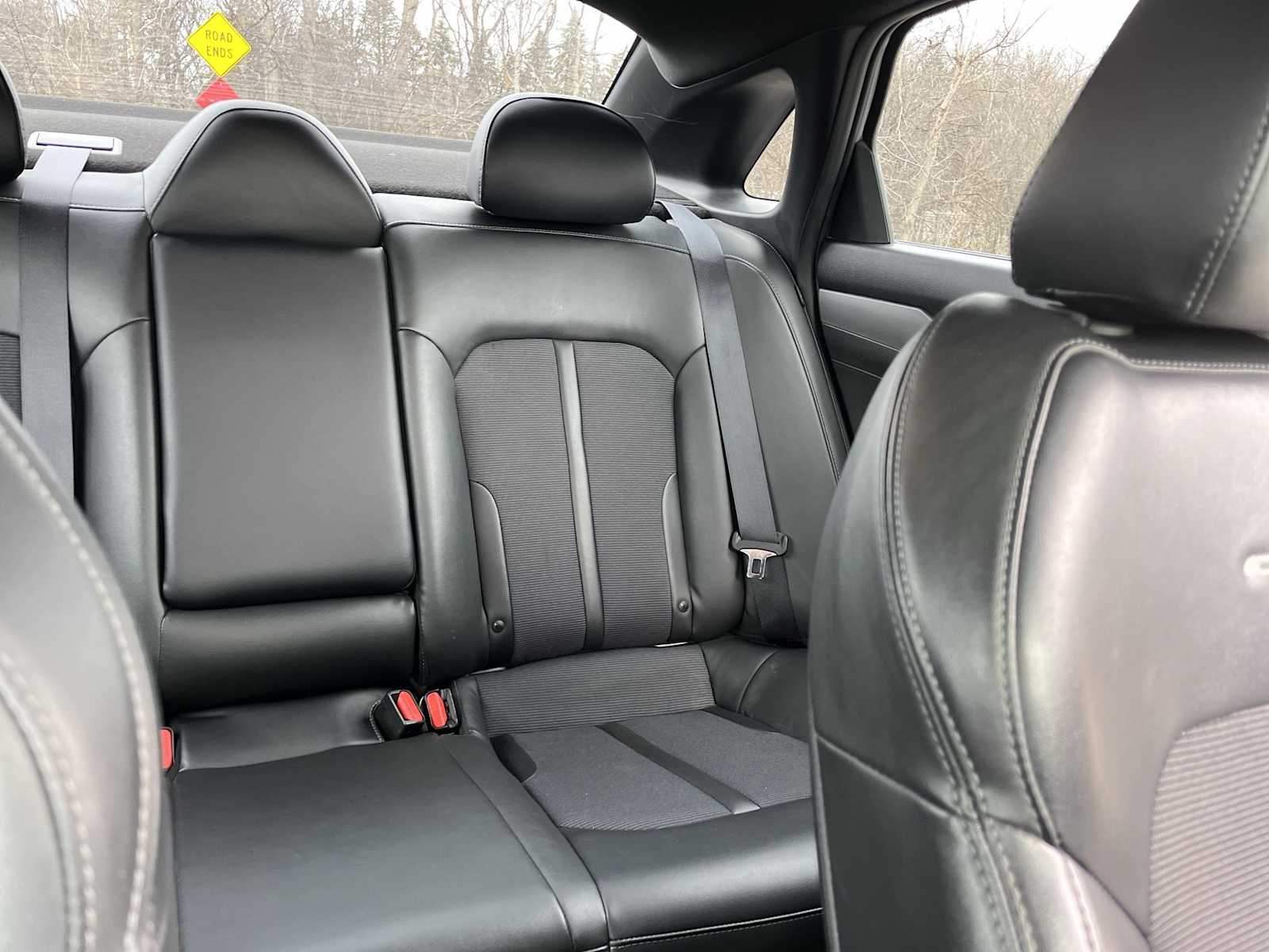 Thumbnail: 2021 Kia K5 - 32