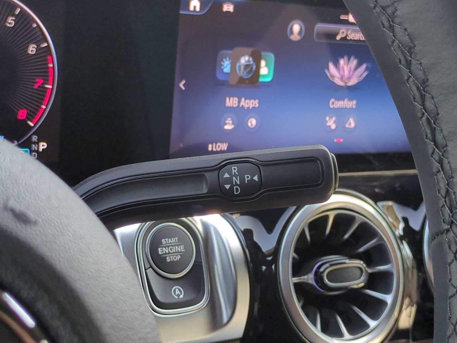 Thumbnail: 2025 Mercedes-Benz GLB - 33