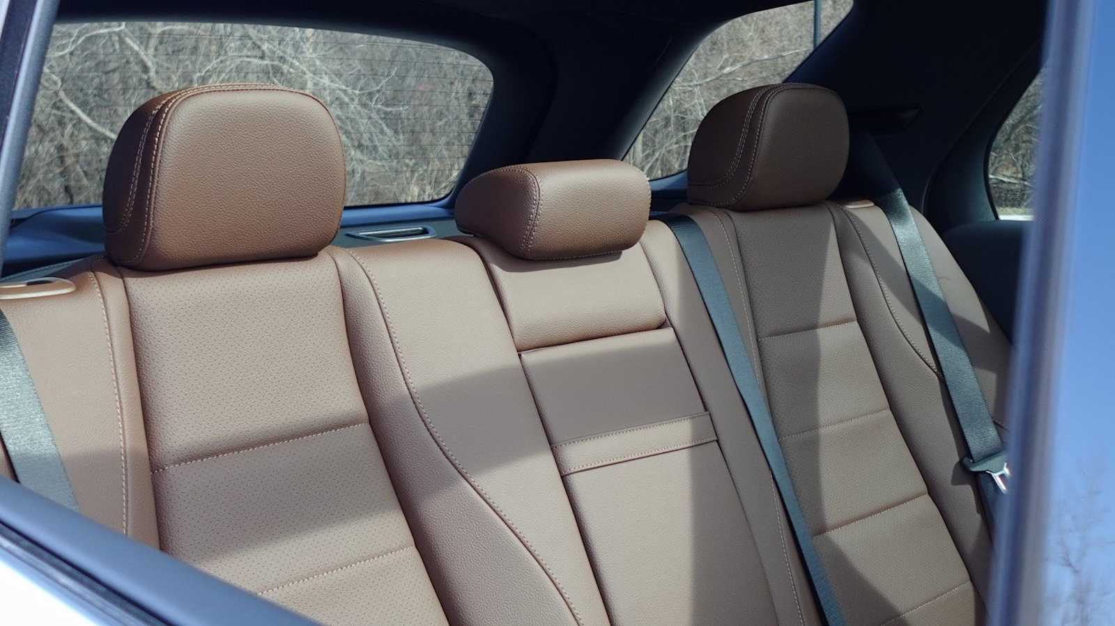 Thumbnail: 2026 Mercedes-Benz GLE - 49