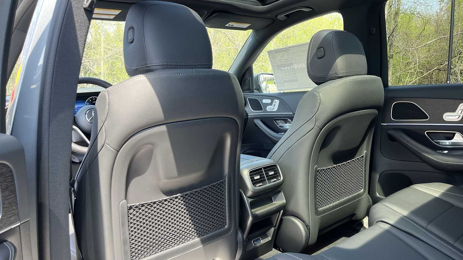 Thumbnail: 2026 Mercedes-Benz GLE - 31