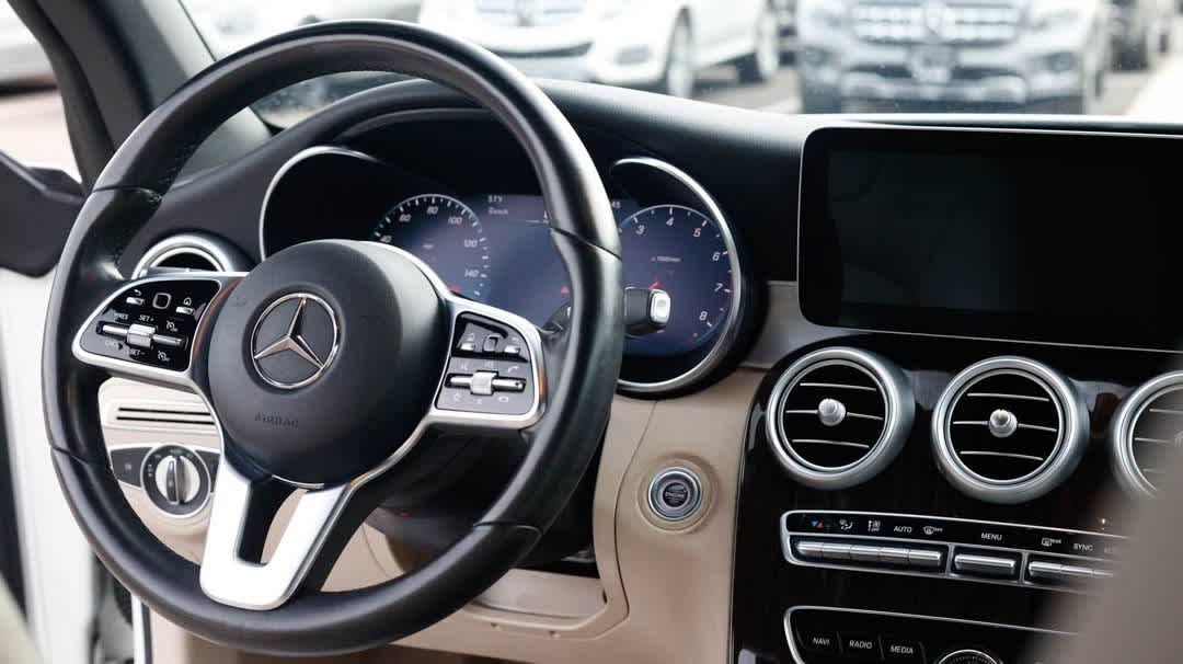 Thumbnail: 2021 Mercedes-Benz C-Class - 16