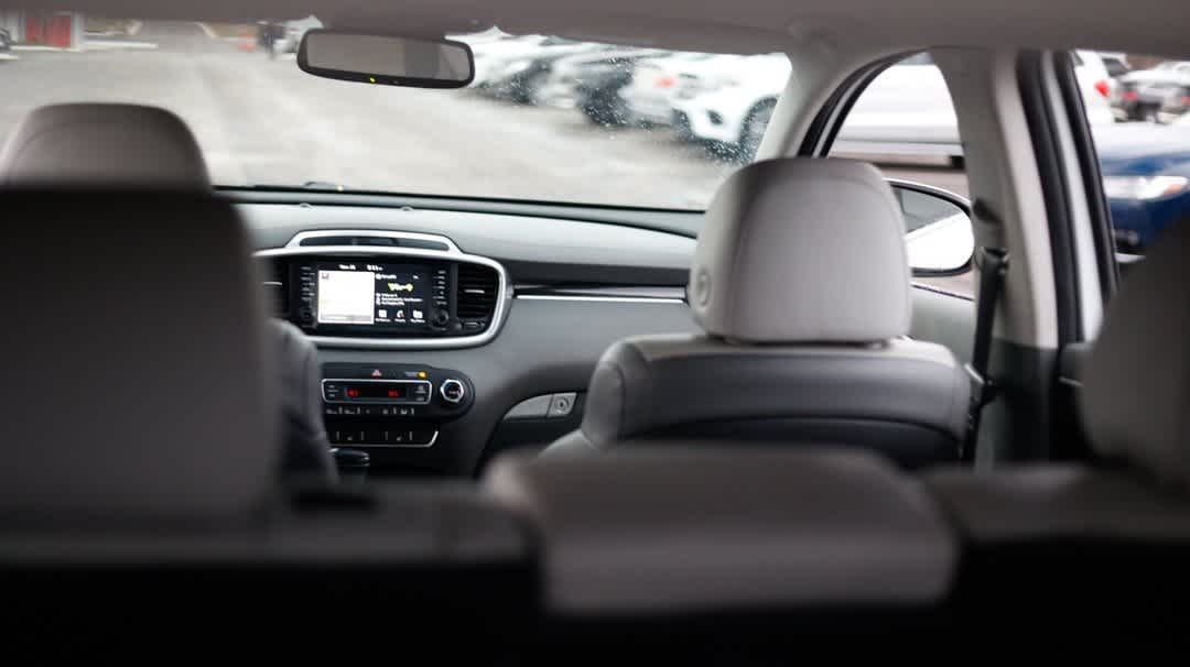 Thumbnail: 2019 Kia Sorento - 16