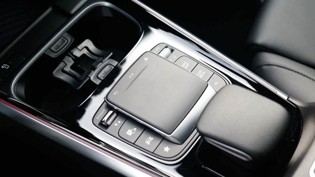 Thumbnail: 2023 Mercedes-Benz EQB - 41